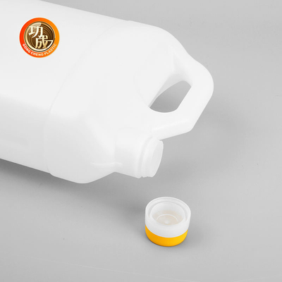 Soya Sosu İçin Kalınlaştırılmış Plastik PE Şişe 1600ml 2000ml 4300ml 5000ml 6000ml