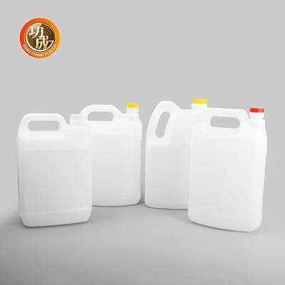 Soya Sosu İçin Kalınlaştırılmış Plastik PE Şişe 1600ml 2000ml 4300ml 5000ml 6000ml