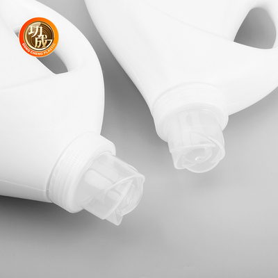 Yarı şeffaf temizleyici plastik şişeler, vida kapaklı
